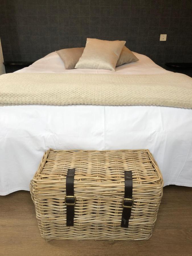 Du Pot D'etain Hotel 3*