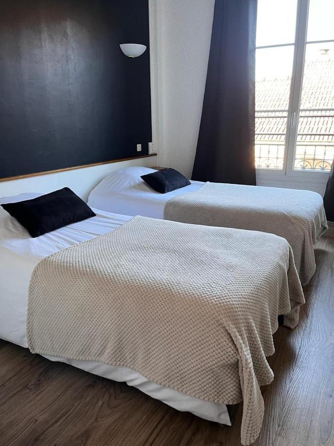 Du Pot D'etain Hotel 3*