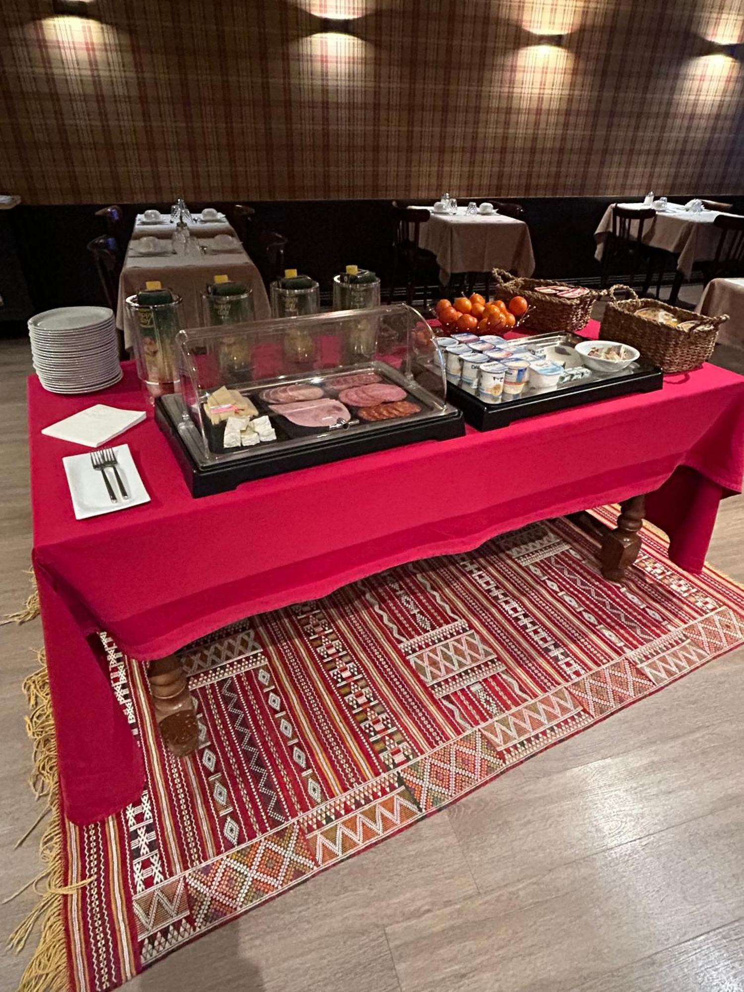 Hotel Du Pot D'etain Châlons-en-Champagne